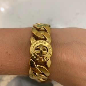 Marc Jacobs gold link bracelet